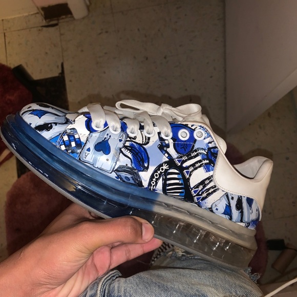 Alexander McQueen Other - Alexander McQueens